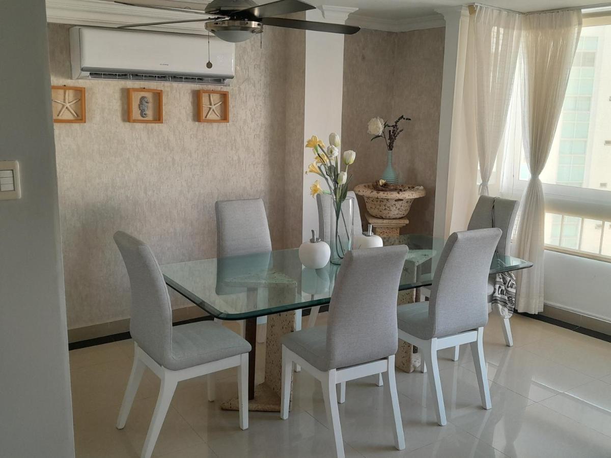 Oceanside 3-Bedroom Apartment In Fun Tourist Area Cartagena Екстер'єр фото